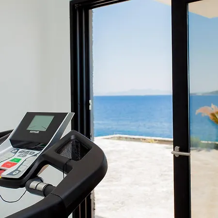 Garma Beachfront - 3 Bedroom - Stunning Sea Views - Gym - Private Pier 4*